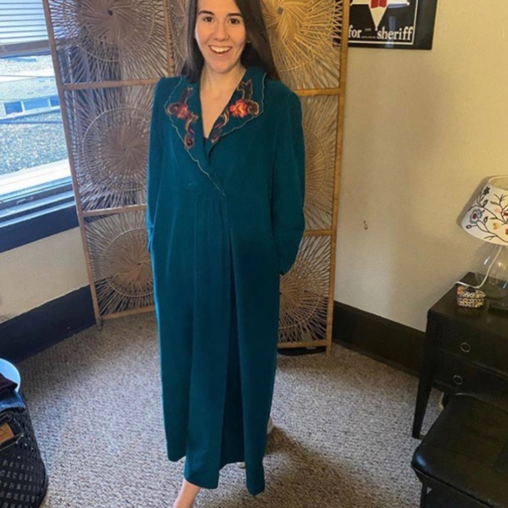 Funky Vintage Vanity Fair nightgown / robe